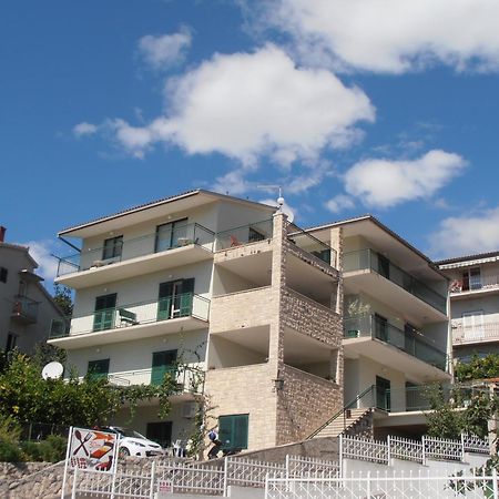 מאקרסקה Apartment Villa Besker מראה חיצוני תמונה
