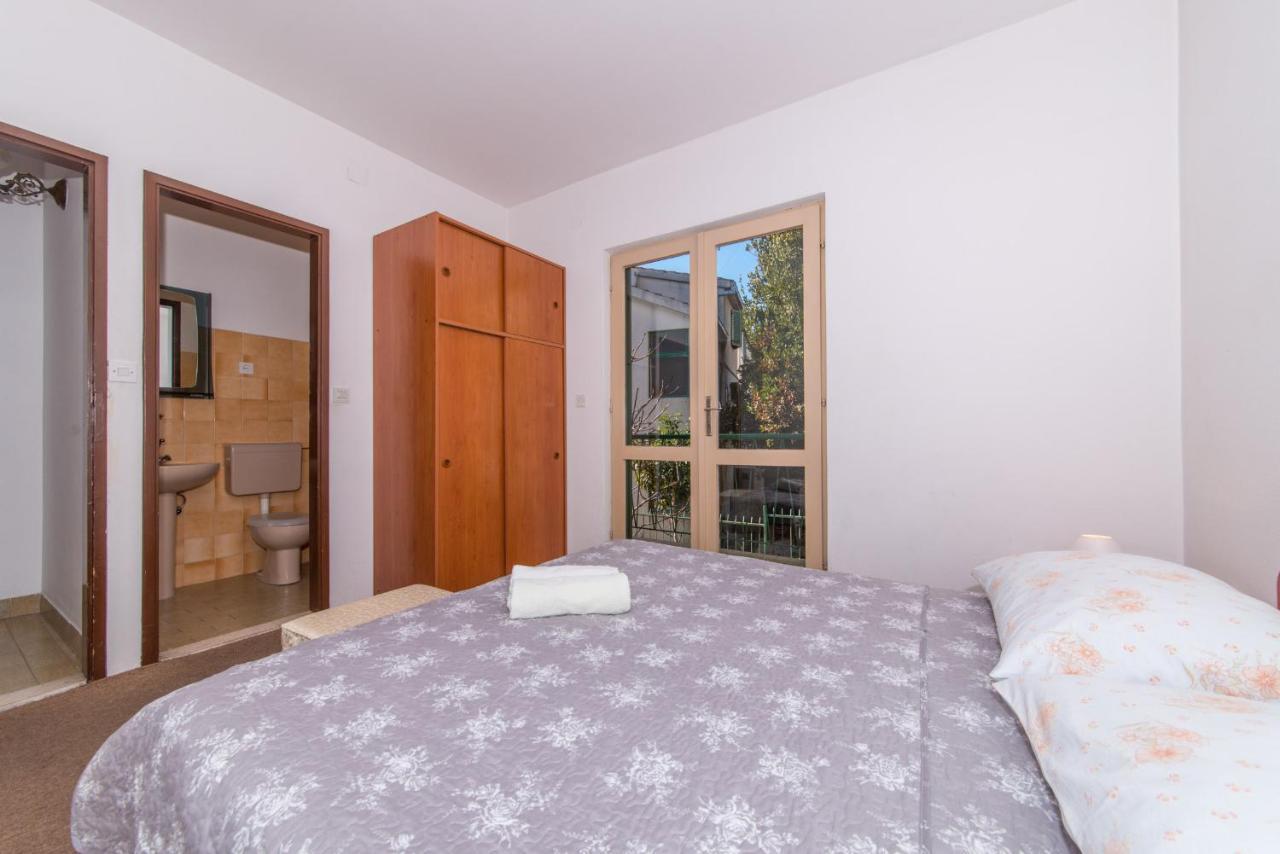 מאקרסקה Apartment Villa Besker מראה חיצוני תמונה