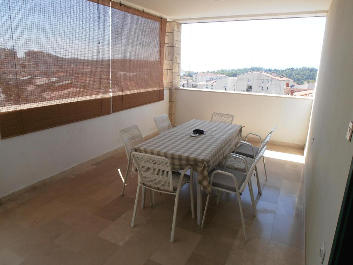 מאקרסקה Apartment Villa Besker מראה חיצוני תמונה