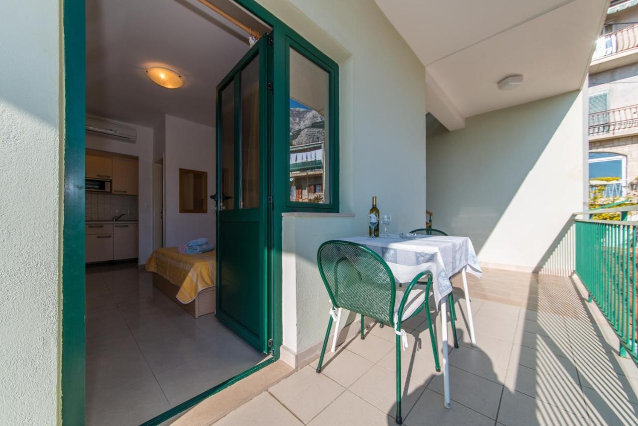 מאקרסקה Apartment Villa Besker מראה חיצוני תמונה