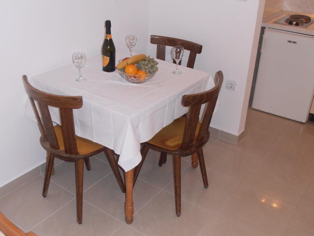 מאקרסקה Apartment Villa Besker חדר תמונה