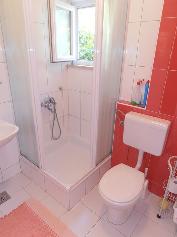 מאקרסקה Apartment Villa Besker מראה חיצוני תמונה